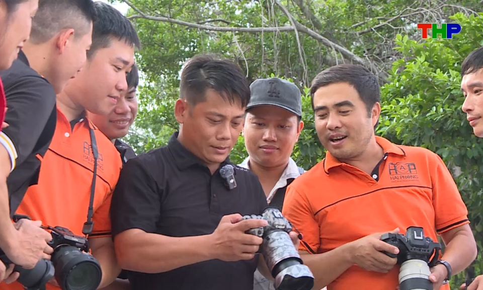 Diễn đ&agrave;n văn học nghệ thuật: Nhiếp ảnh Hải Ph&ograve;ng: Chuyển giao v&agrave; đổi mới