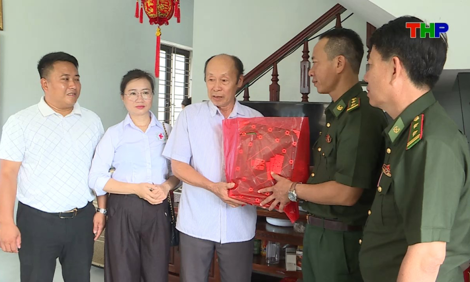 An ninh biển đảo: Nghĩa t&igrave;nh th&aacute;ng Bảy nơi bi&ecirc;n giới biển