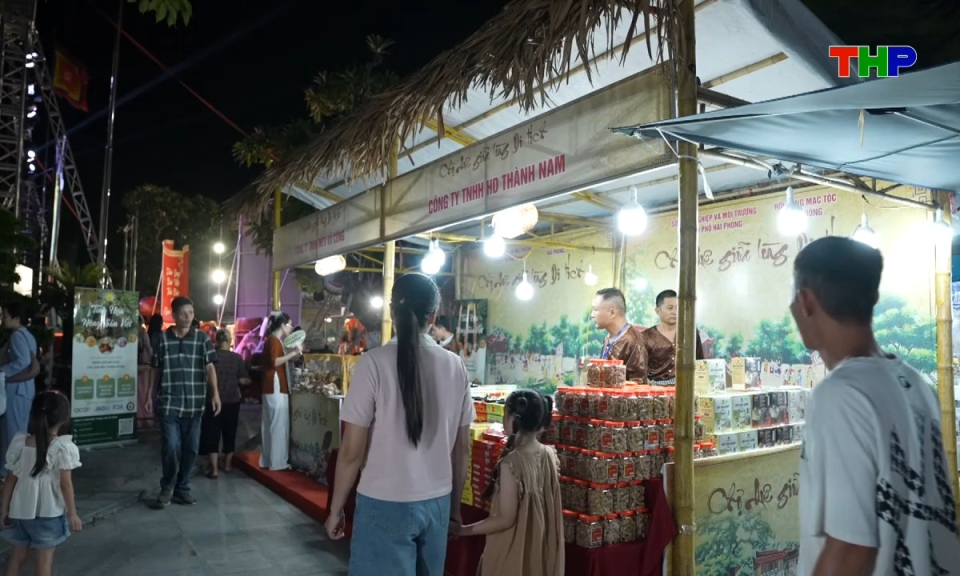 Ẩm thực: Ẩm thực chợ qu&ecirc; thời Mạc