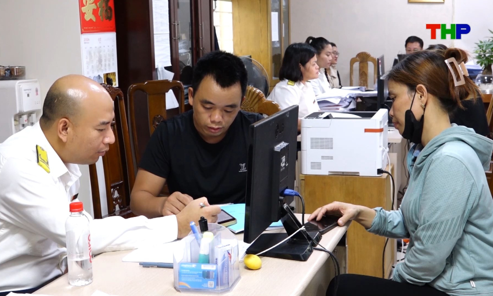 Quản l&yacute; thuế đối với hộ, c&aacute; nh&acirc;n kinh doanh  