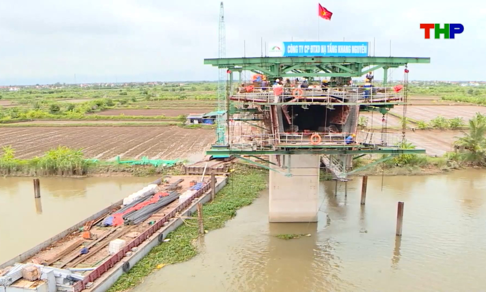 Bảo đảm tiến độ c&aacute;c dự &aacute;n giao th&ocirc;ng