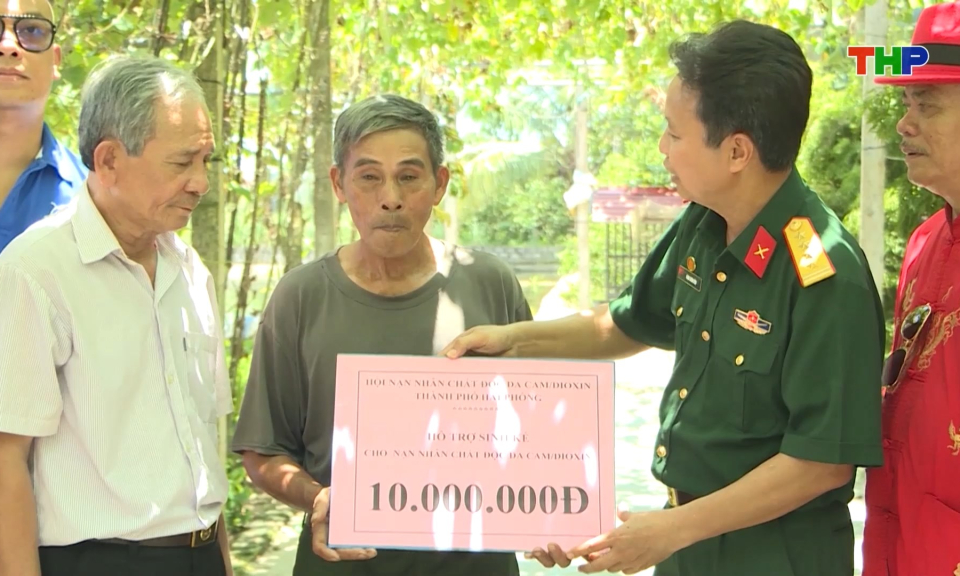 Hỗ trợ sinh kế, chia sẻ kh&oacute; khăn