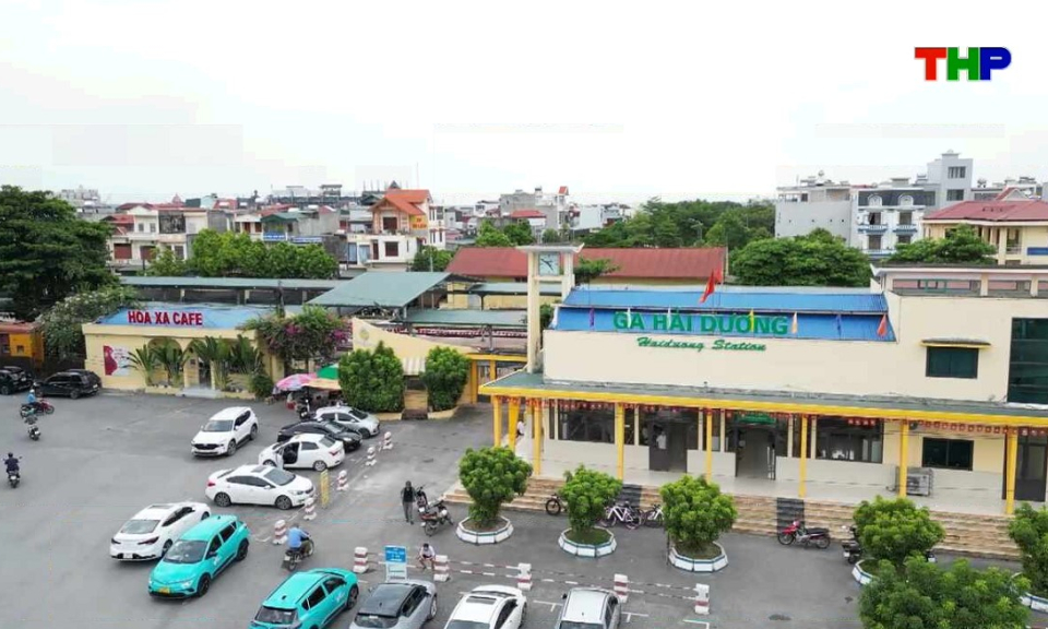 Chạm Hải Ph&ograve;ng: Ga Hải Dương