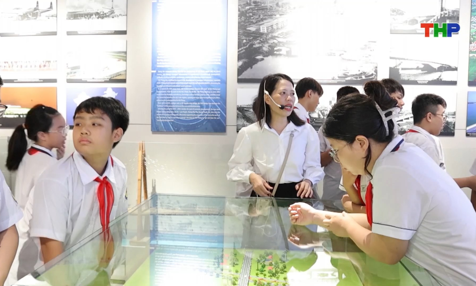 Đưa di sản đến gần hơn với học sinh 