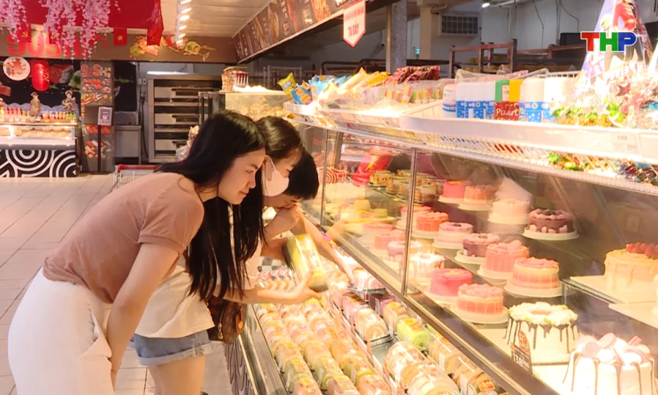 Ch&iacute;nh s&aacute;ch ph&aacute;p luật: Luật Bảo vệ quyền lợi người ti&ecirc;u d&ugrave;ng