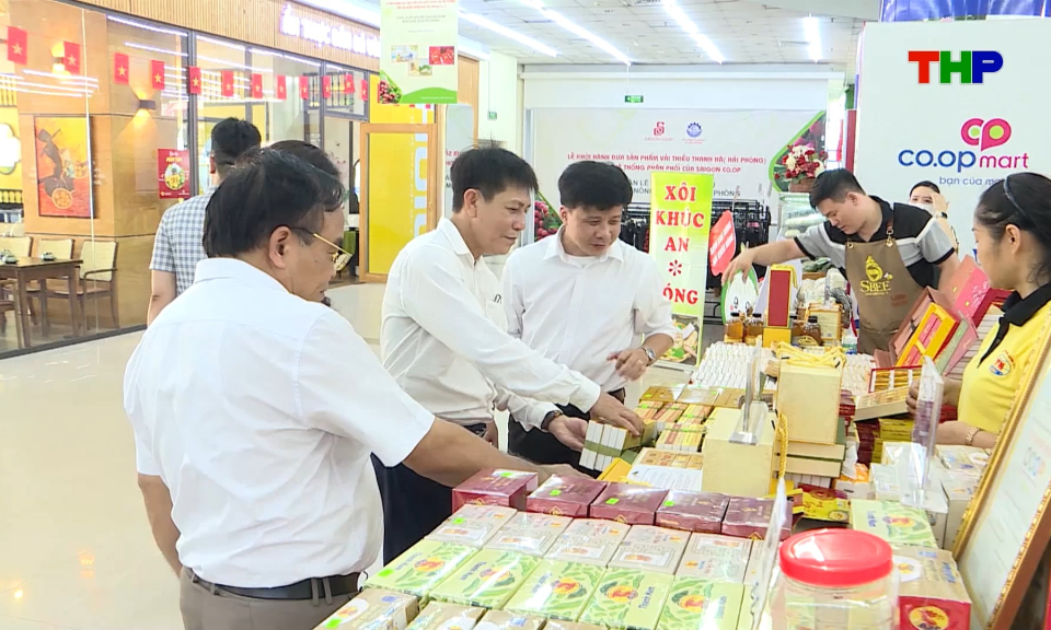 Th&uacute;c đẩy ph&aacute;t triển thị trường trong nước, đẩy mạnh ti&ecirc;u d&ugrave;ng h&agrave;ng Việt