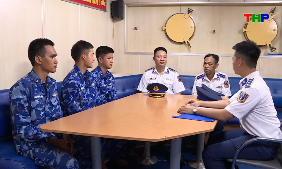 An ninh biển đảo: C&ocirc;ng t&aacute;c ch&iacute;nh s&aacute;ch - Điểm tựa nơi đầu s&oacute;ng