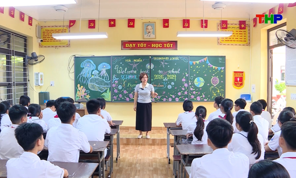 H&acirc;n hoan ng&agrave;y tựu trường