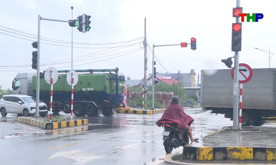 An to&agrave;n giao th&ocirc;ng: Giữ b&igrave;nh y&ecirc;n những tuyến đường kết nối