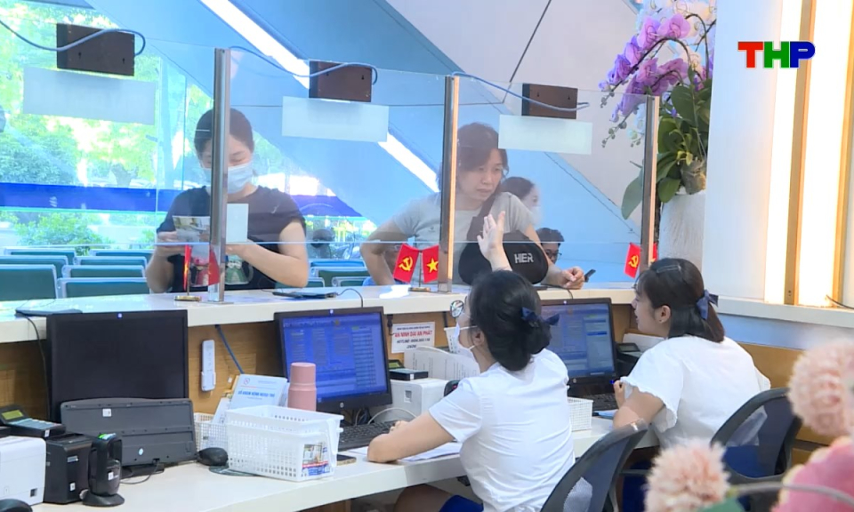 Y tế sức khỏe: 100 ng&agrave;y "phủ s&oacute;ng" sổ sức khỏe điện tử