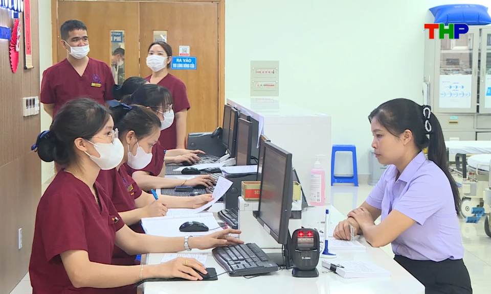 Bảo đảm c&ocirc;ng t&aacute;c kh&aacute;m, chữa bệnh dịp nghỉ lễ