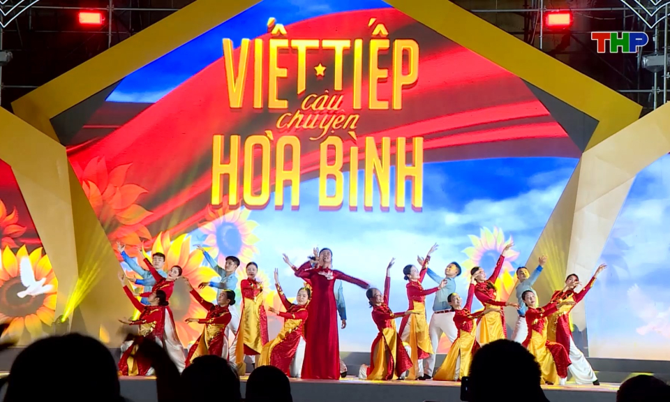 Tổng duyệt chương trình nghệ thuật “Dưới ánh sao độc lập”