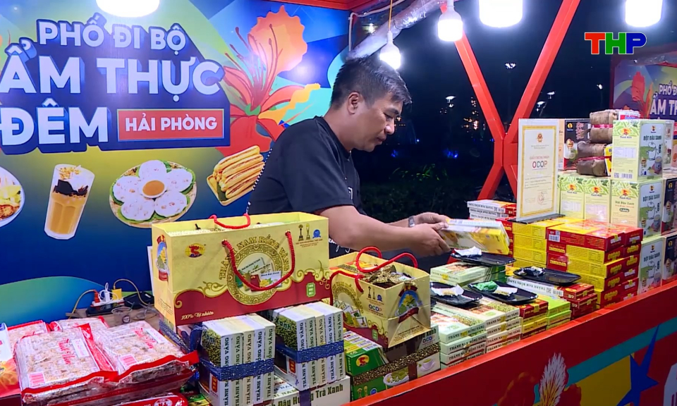Phố đi bộ ẩm thực đêm - Cơ hội quảng bá các sản phẩm OCOP thành phố