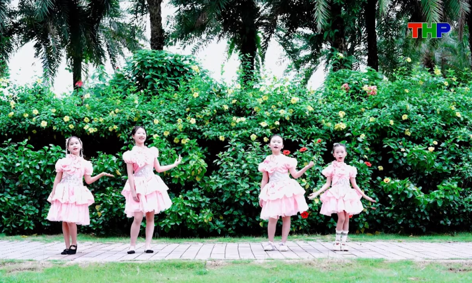 Ca nhạc: &Acirc;m vang dưới m&aacute;i trường