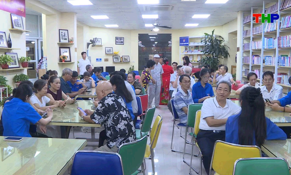 G&oacute;c nh&igrave;n trẻ: B&iacute; thư chi đo&agrave;n v&agrave; b&agrave;i to&aacute;n tập hợp đo&agrave;n vi&ecirc;n