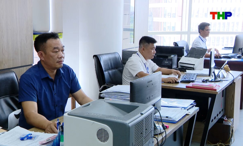 Ch&iacute;nh s&aacute;ch ph&aacute;p luật: Ph&aacute;t huy hiệu quả phần mềm cơ sở dữ liệu người c&oacute; c&ocirc;ng với c&aacute;ch mạng 