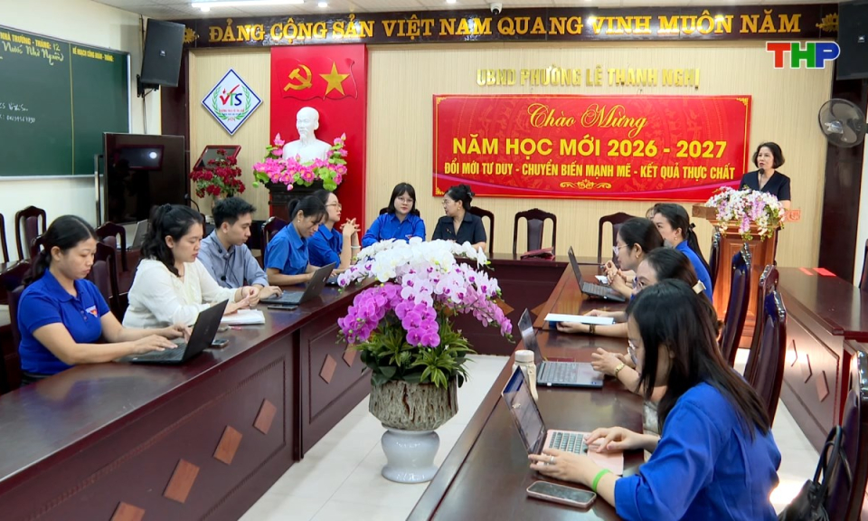 Tuổi trẻ Hải Ph&ograve;ng: Tuổi trẻ v&agrave; h&agrave;nh tr&igrave;nh trở th&agrave;nh phi&ecirc;n bản tốt hơn