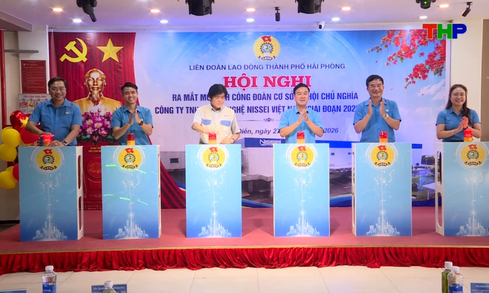 Lao động v&agrave; c&ocirc;ng đo&agrave;n: Hướng tới h&igrave;nh mẫu đo&agrave;n vi&ecirc;n c&ocirc;ng đo&agrave;n x&atilde; hội chủ nghĩa