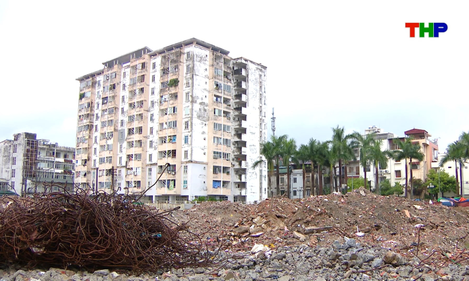 Đẩy nhanh tiến độ giải ph&oacute;ng mặt bằng chung cư cũ    