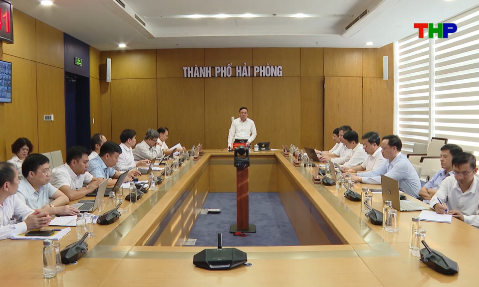 Đẩy nhanh tiến độ kh&aacute;m sức khỏe to&agrave;n d&acirc;n