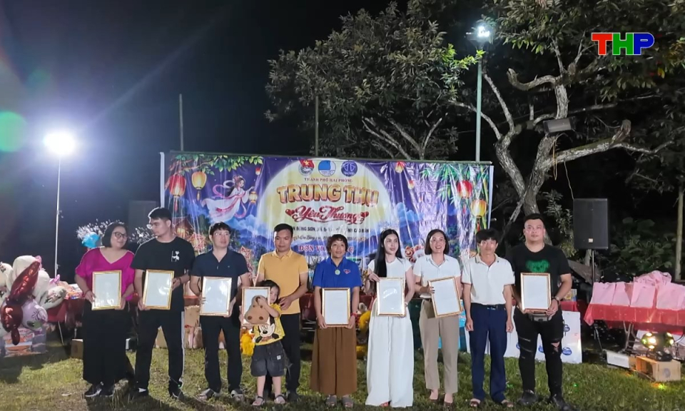 Ng&agrave;y nữa để y&ecirc;u thương: Mang Trung Thu đến với trẻ em v&ugrave;ng cao
