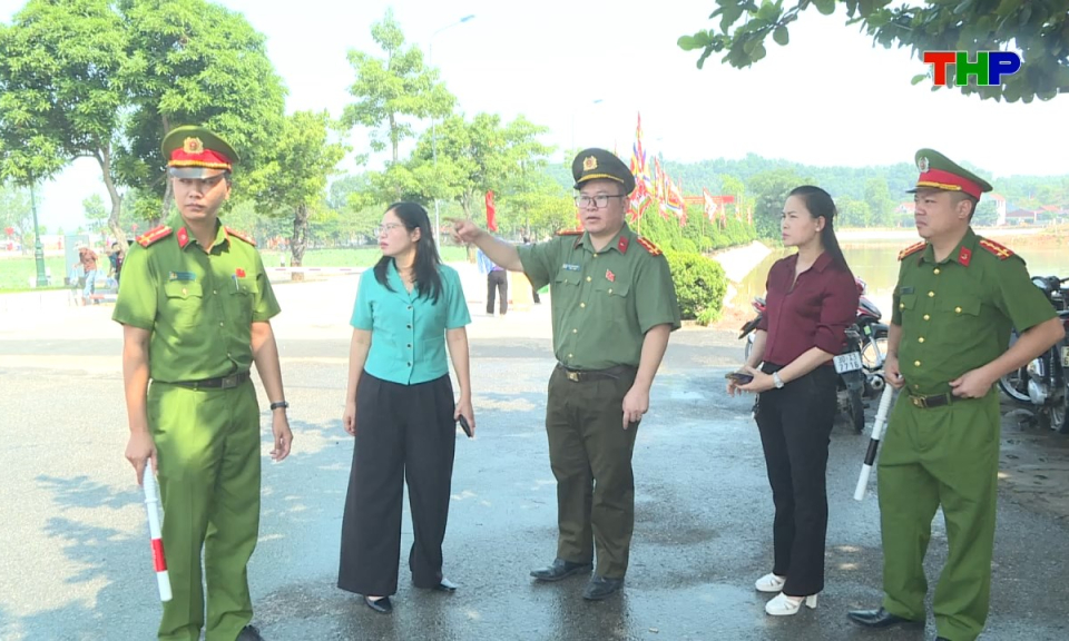 An to&agrave;n giao th&ocirc;ng: Giữ nhịp giao th&ocirc;ng m&ugrave;a lễ hội