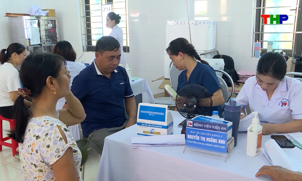 Tăng tốc kh&aacute;m sức khỏe to&agrave;n d&acirc;n