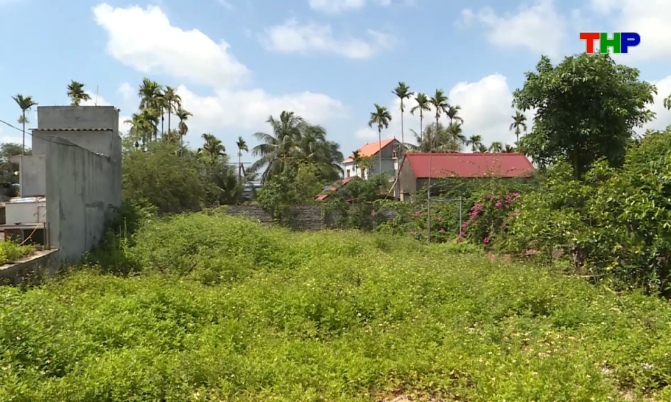 Ph&aacute;p luật v&agrave; cuộc sống: Gian nan ph&iacute;a sau bản &aacute;n - Những n&uacute;t thắt chưa được th&aacute;o gỡ