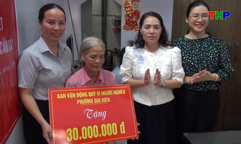 Hỗ trợ những ho&agrave;n cảnh kh&oacute; khăn 