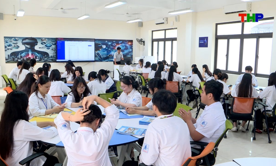 Gi&aacute;o dục v&agrave; đ&agrave;o tạo: Đổi mới tư duy, tạo chuyển biến thực chất trong gi&aacute;o dục