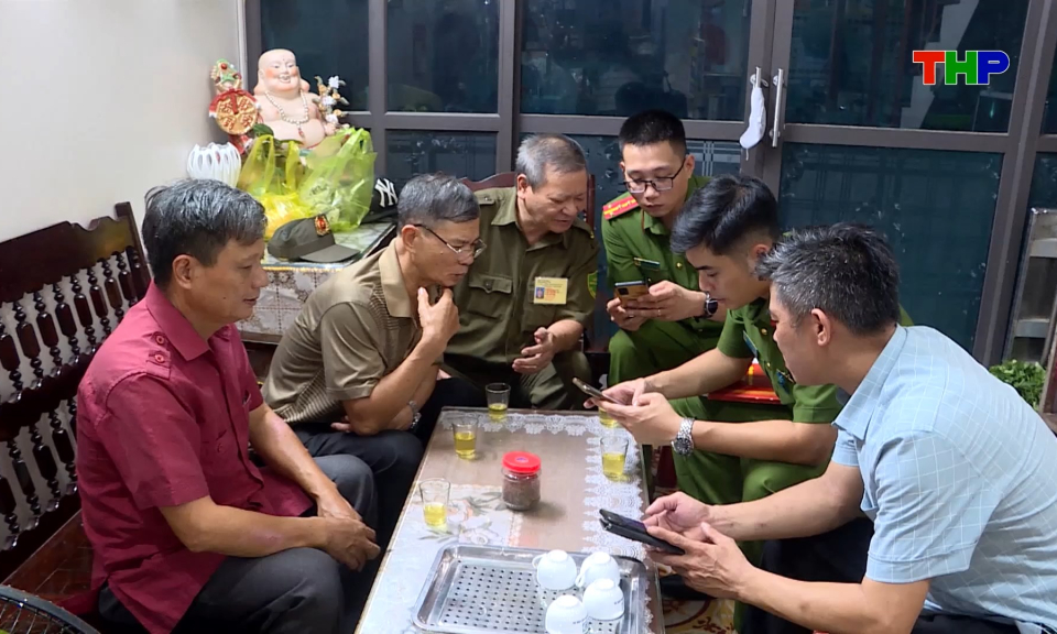 Đẩy mạnh phong tr&agrave;o thi đua &ldquo;Ba nhất&rdquo; trong lực lượng c&ocirc;ng an