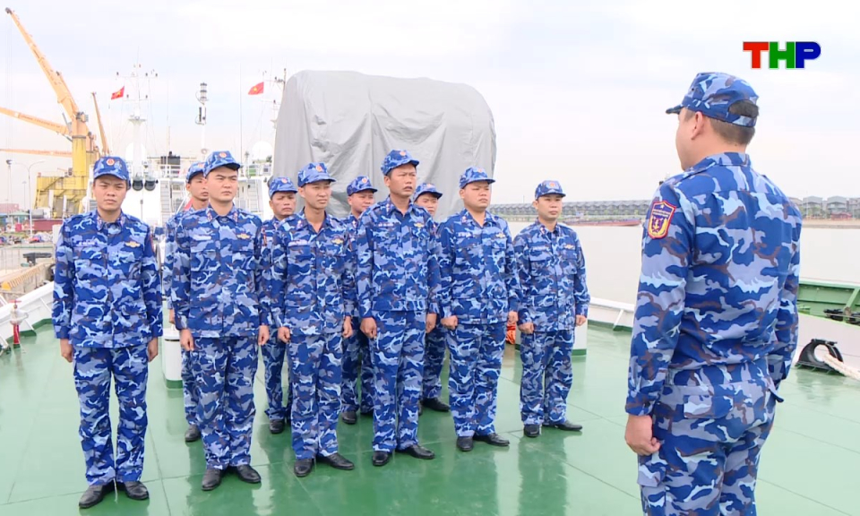 An ninh biển đảo: Vững v&agrave;ng nơi đầu s&oacute;ng