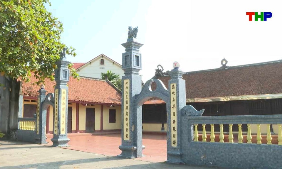H&agrave;nh tr&igrave;nh đỏ: Về thăm l&agrave;ng Sếu