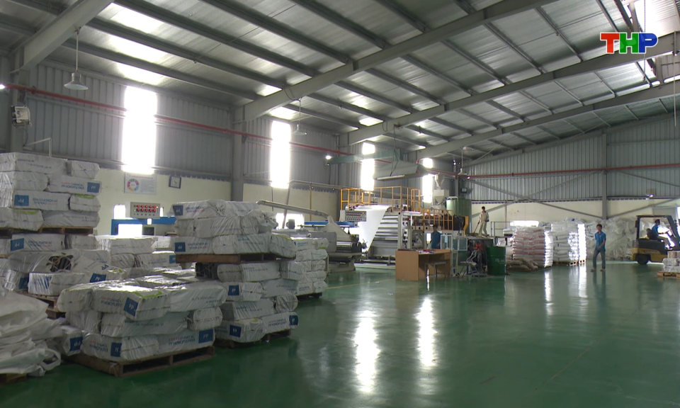 Tăng tỷ trọng thu từ hoạt động sản xuất, kinh doanh